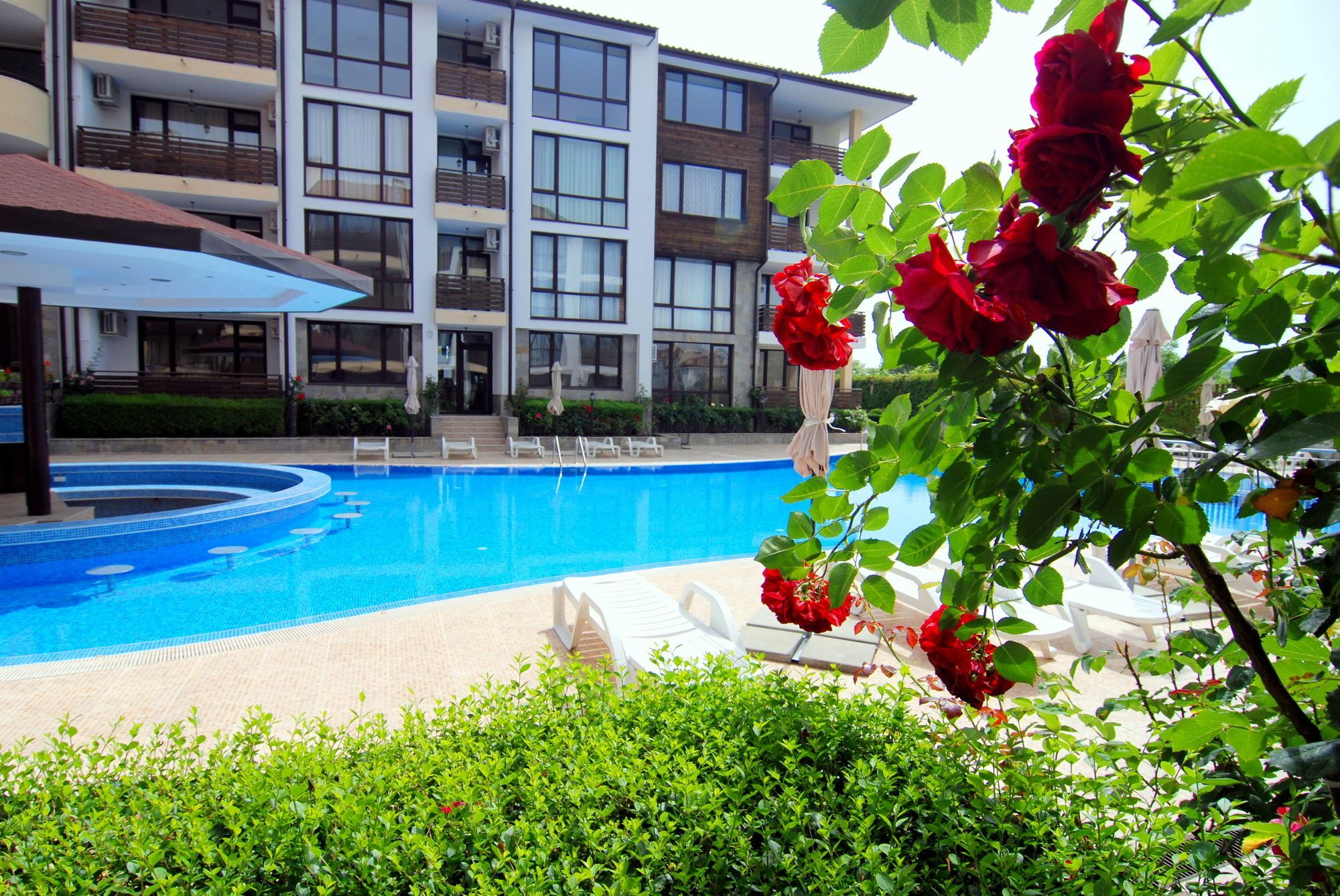 Baratero Mar Nero Apartments Равда Экстерьер фото